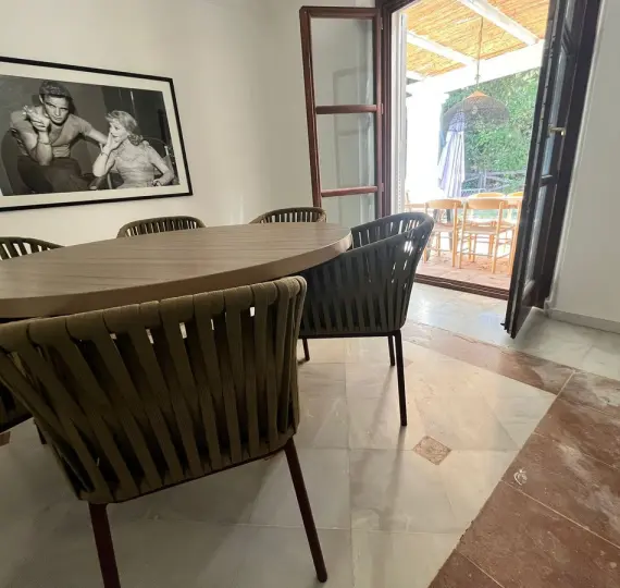 Sale of detached villa in Guadalmina Alta