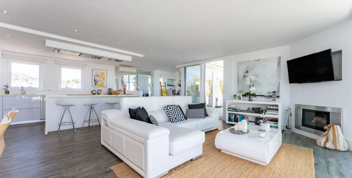 Продажа пентхауса в Calahonda 9