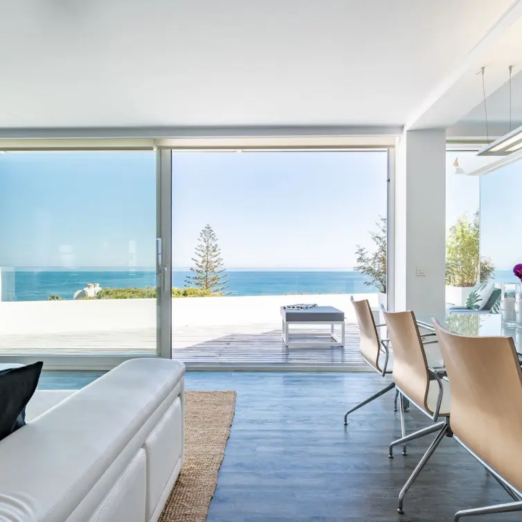 Sale of penthouse in Calahonda