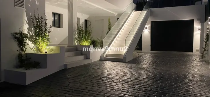 Venta de villa independiente en El Chaparral 3