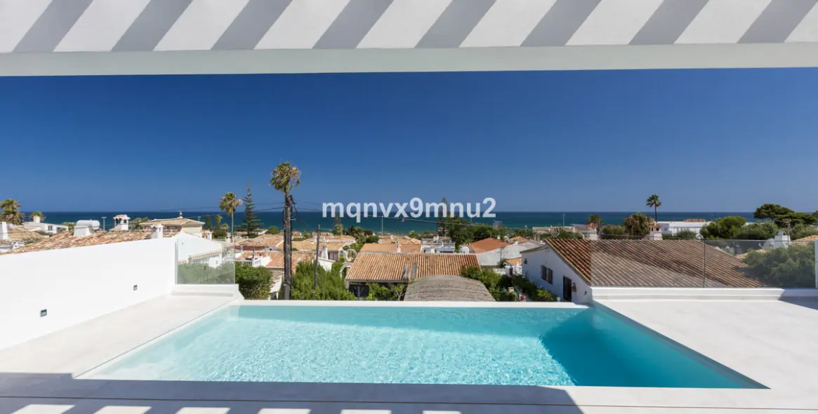 Продажа  отдельно стоящей виллы в El Chaparral 48