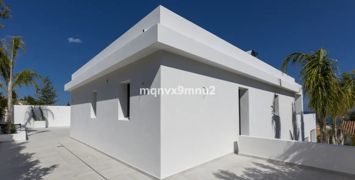 Продажа  отдельно стоящей виллы в El Chaparral 59