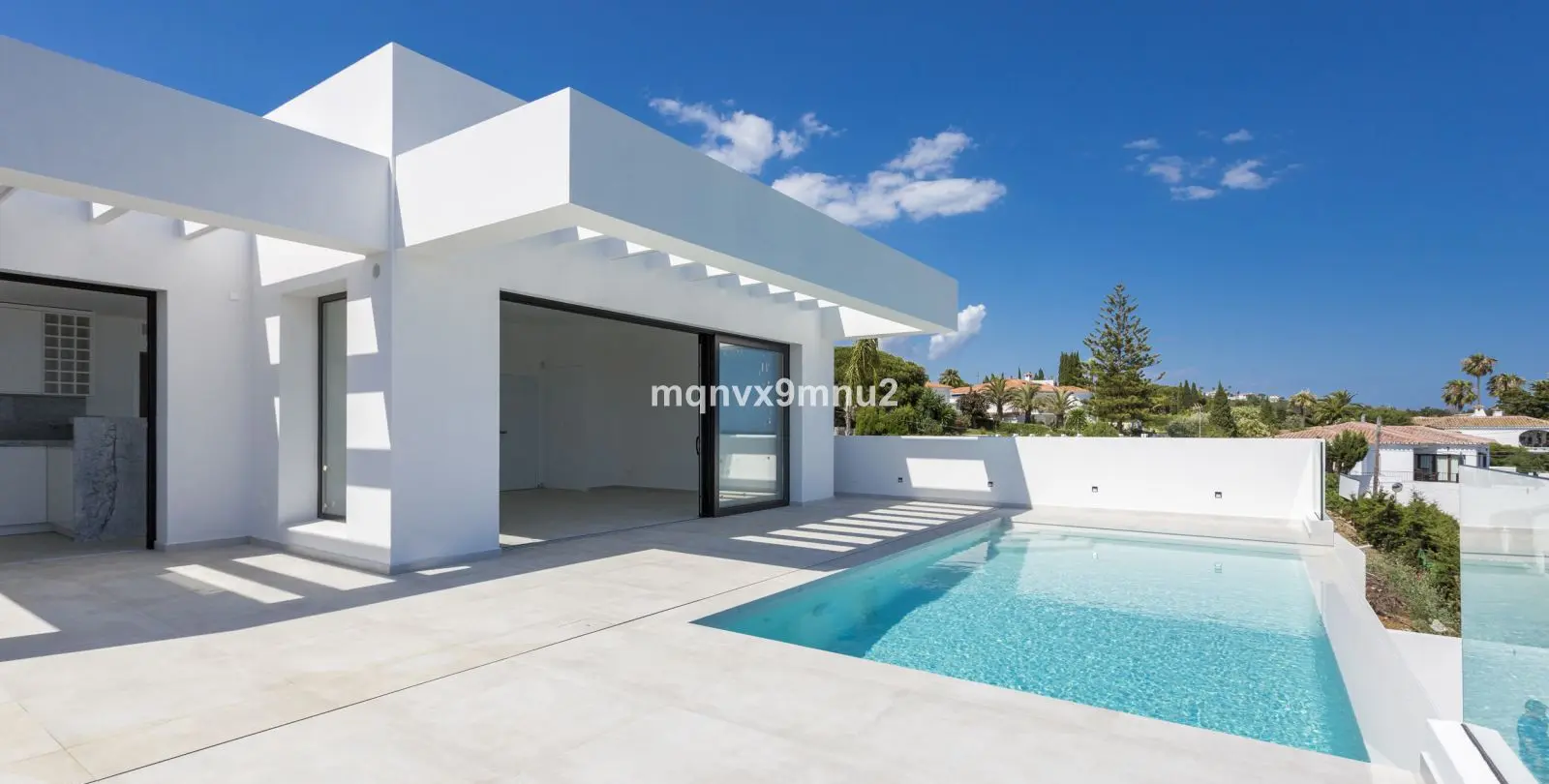 Sale of detached villa in El Chaparral 1