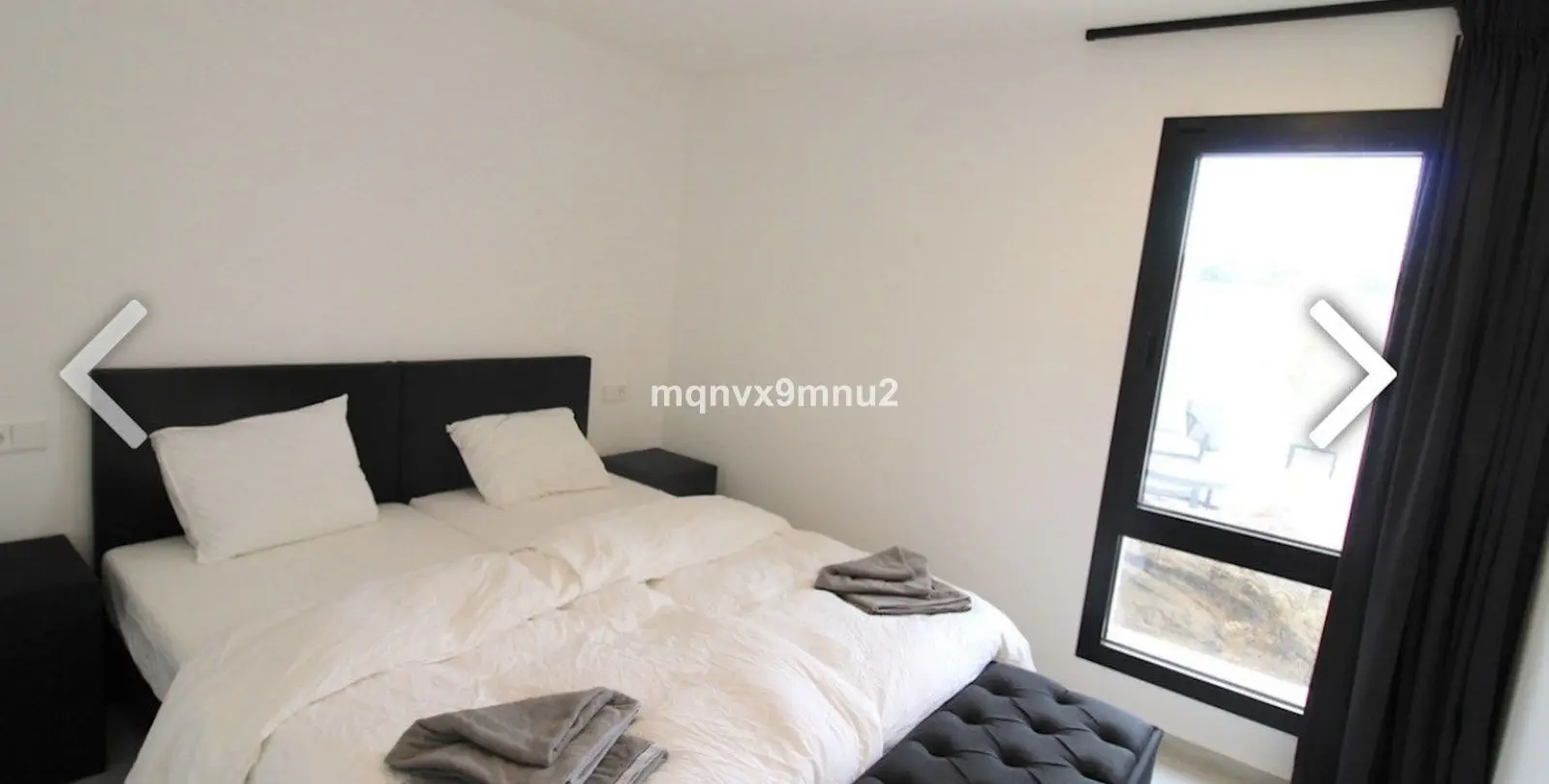 Sale of detached villa in El Chaparral 17