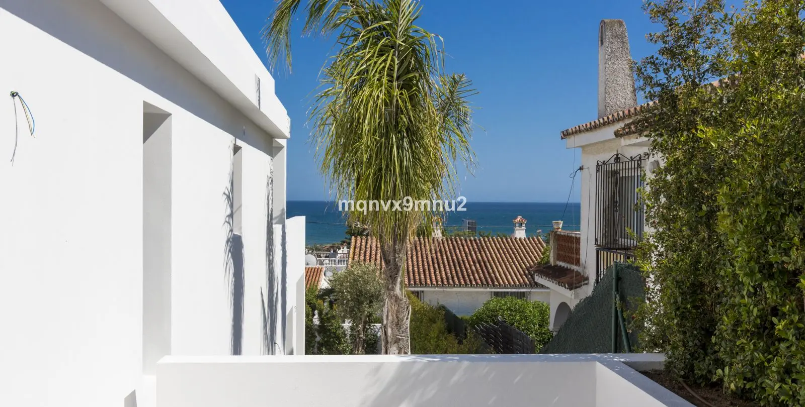 Sale of detached villa in El Chaparral 51