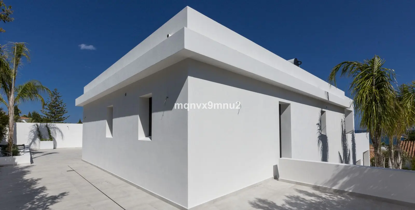 Sale of detached villa in El Chaparral 59