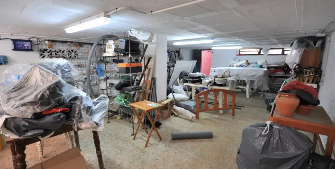 Продажа  отдельно стоящей виллы в Casares Playa 73