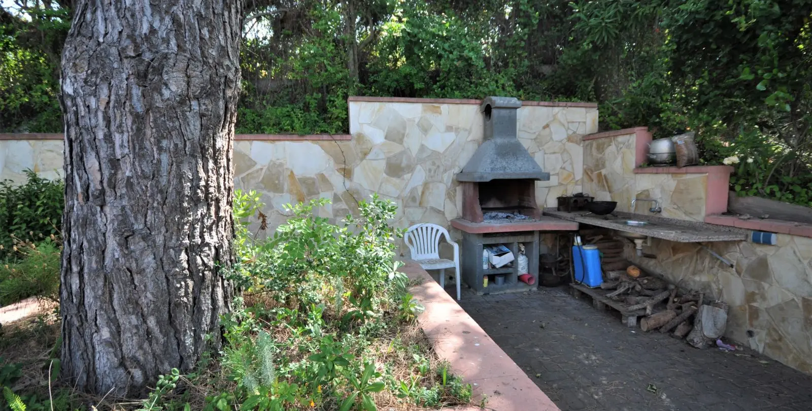 Sale of detached villa in Casares Playa 6