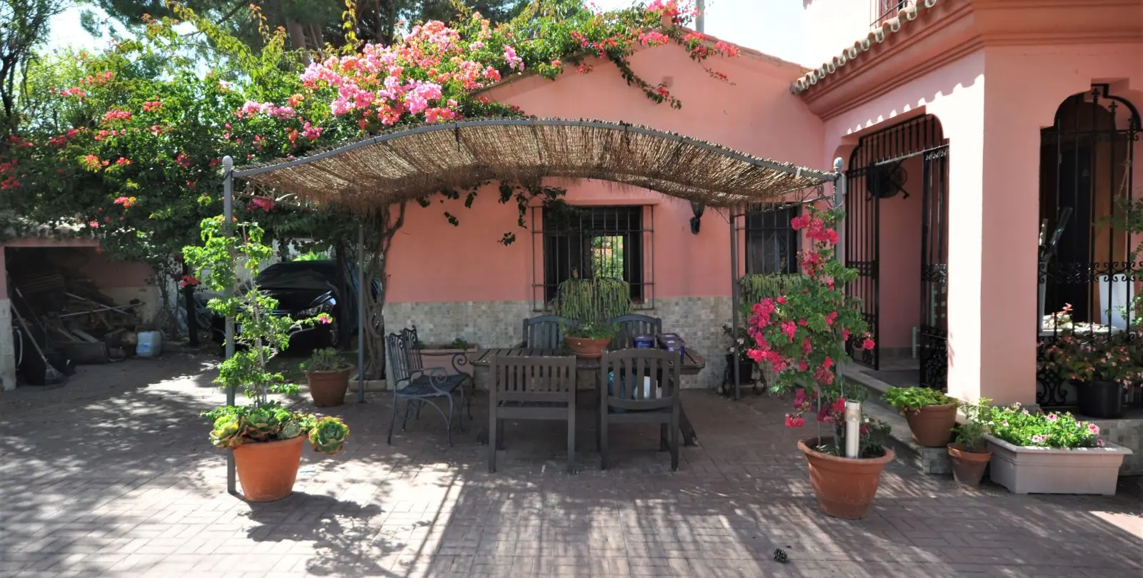Sale of detached villa in Casares Playa 22