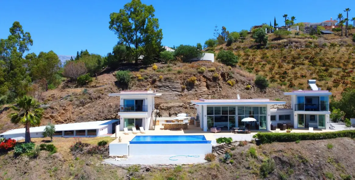 Venta de villa independiente en Costa del Sol East 3