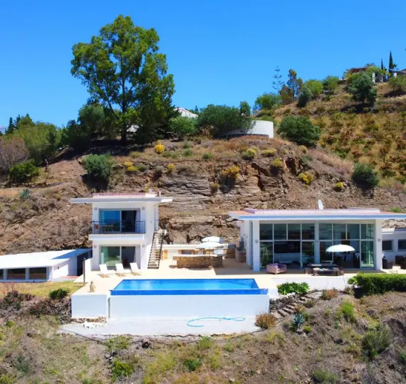 Villa independiente R4774087