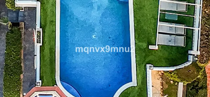 Venta de villa independiente en El Chaparral 3