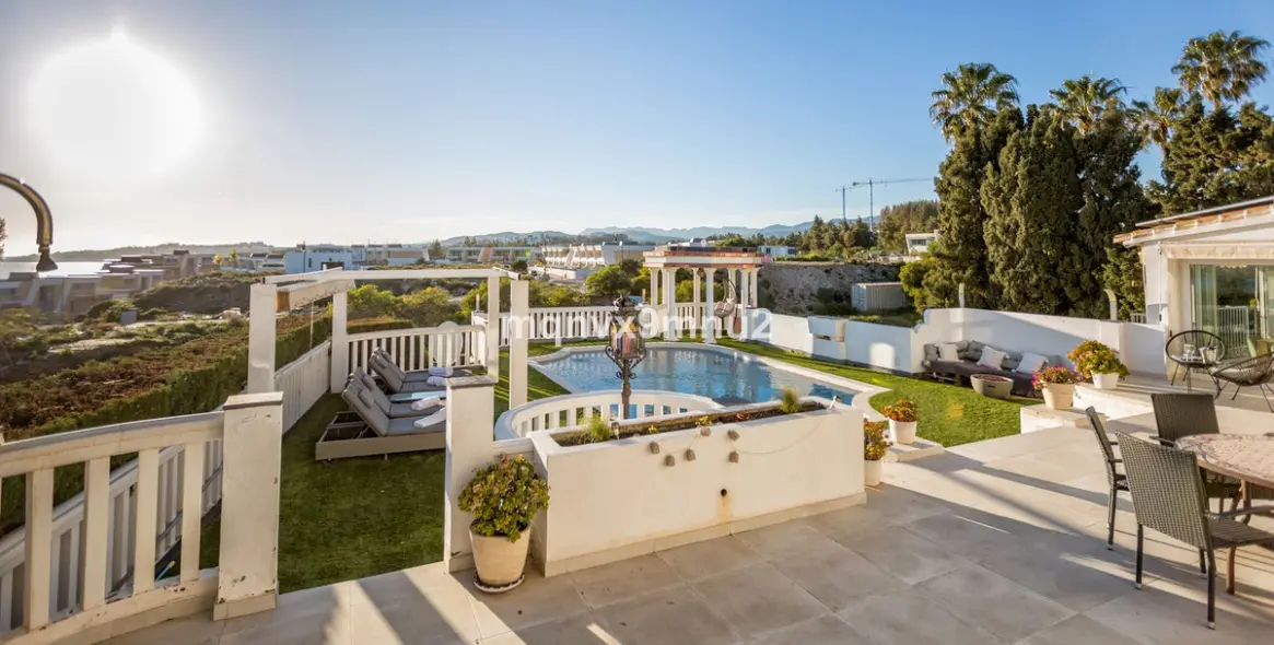 Venta de villa independiente en El Chaparral 5