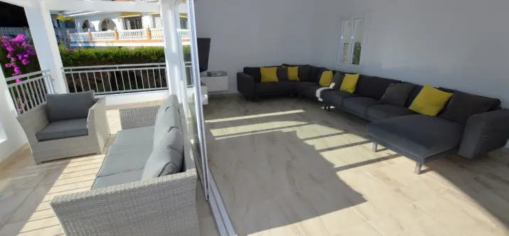 Продажа  отдельно стоящей виллы в Benalmadena 4