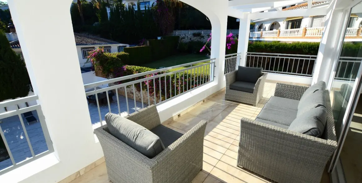 Продажа  отдельно стоящей виллы в Benalmadena 6