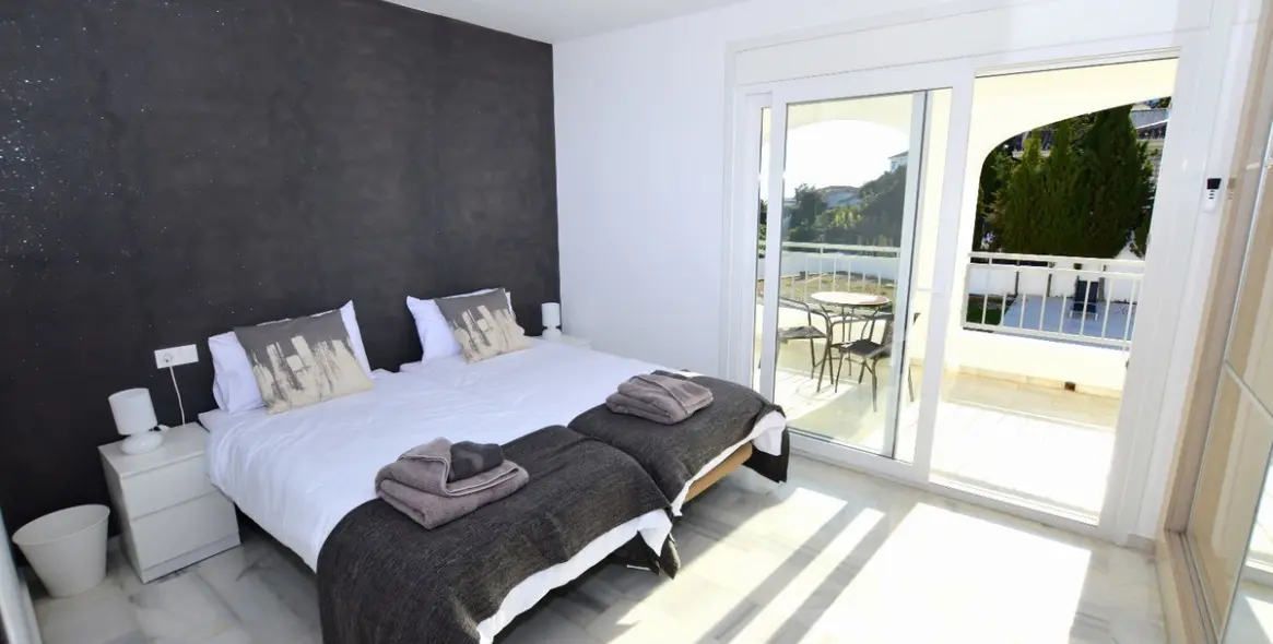 Продажа  отдельно стоящей виллы в Benalmadena 21