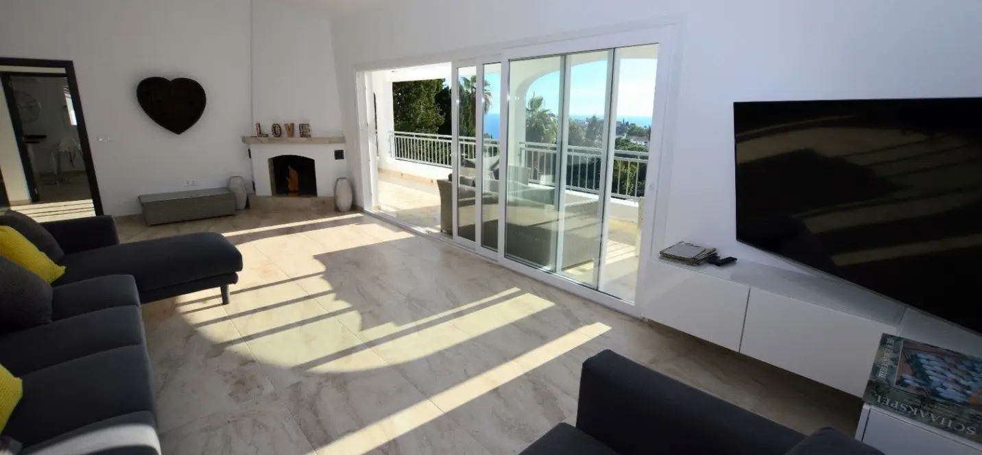 Sale of detached villa in Benalmadena 3