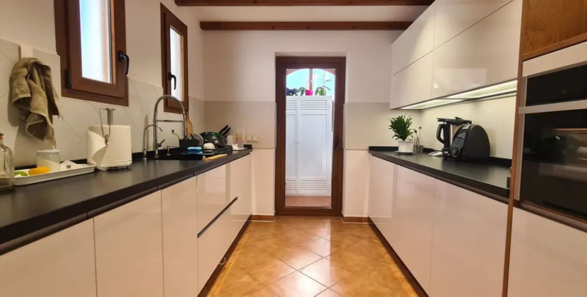 Venta de villa independiente en Cerros del Aguila 10