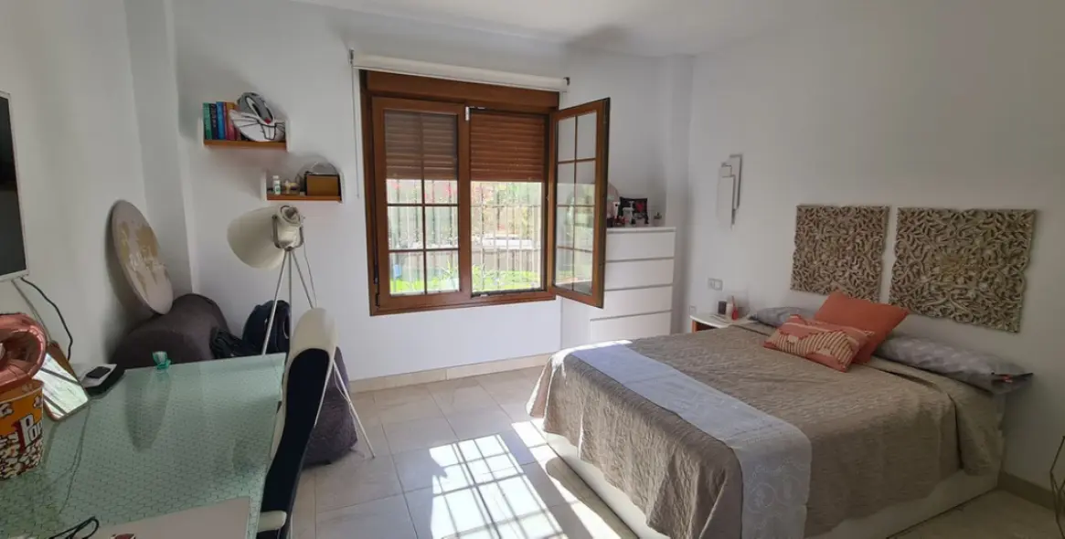 Venta de villa independiente en Cerros del Aguila 15