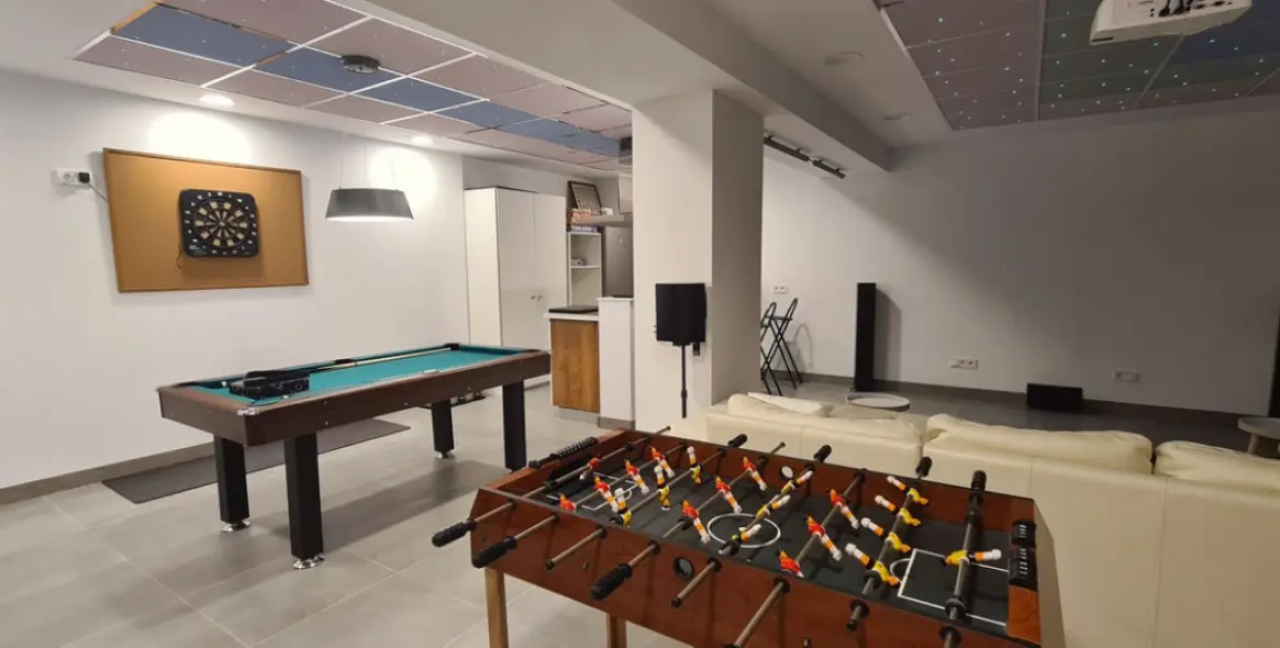 Venta de villa independiente en Cerros del Aguila 20