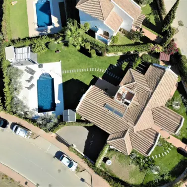 Venta de villa independiente en Cerros del Aguila