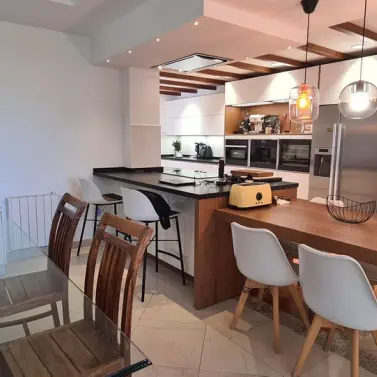 Venta de villa independiente en Cerros del Aguila
