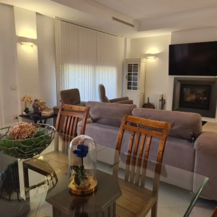 Sale of detached villa in Cerros del Aguila