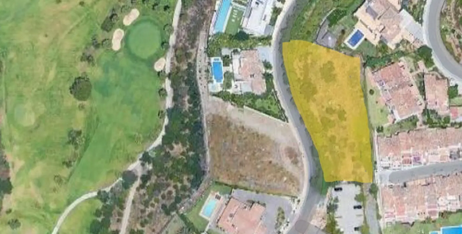 Venta de parcela residencial en Los Arqueros 1