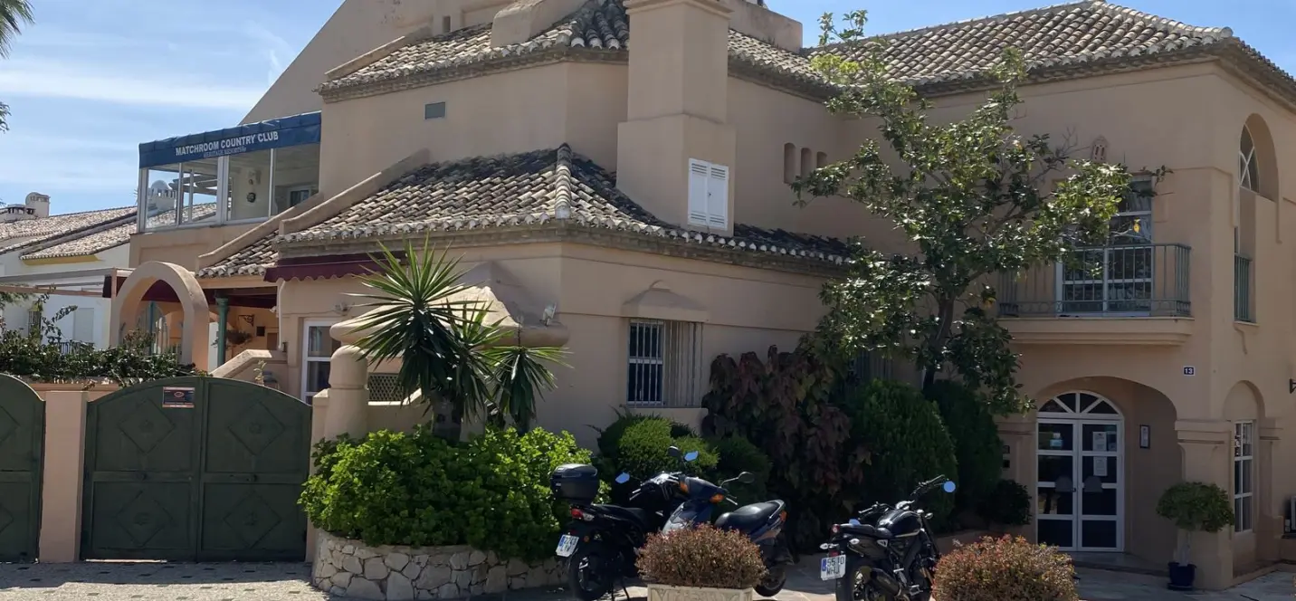 Sale of commercial premises in Mijas Golf 0