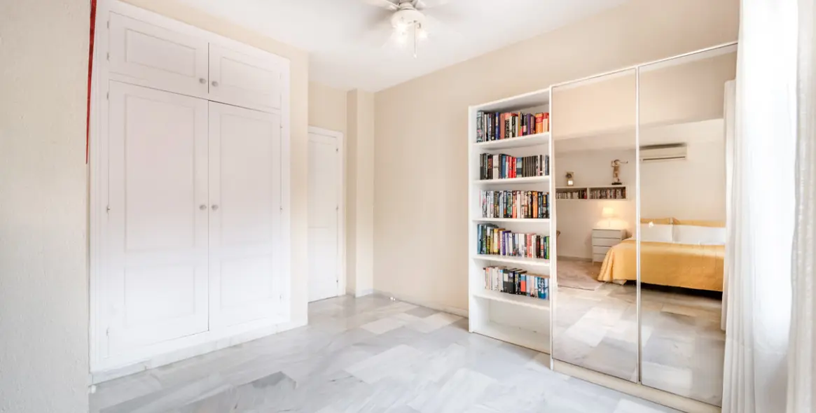 Sale of detached villa in El Rosario 21