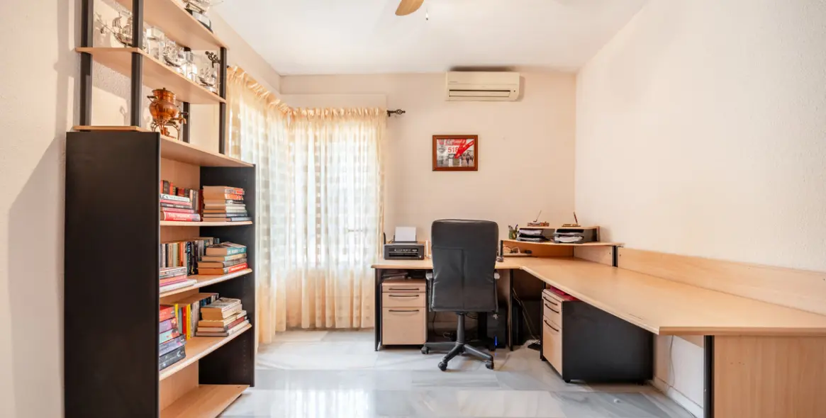 Sale of detached villa in El Rosario 22