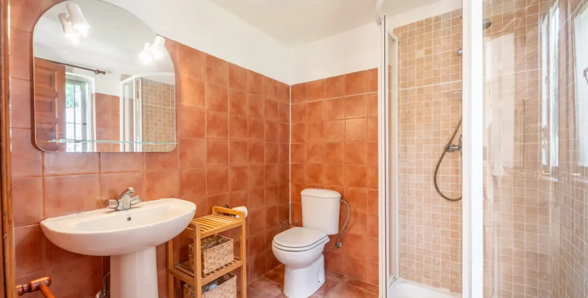 Sale of detached villa in El Rosario 39