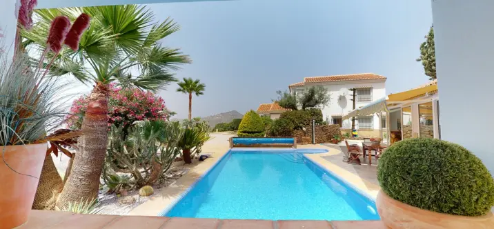 Villa independiente R4381576 3