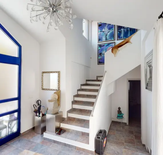 Villa independiente R4381576