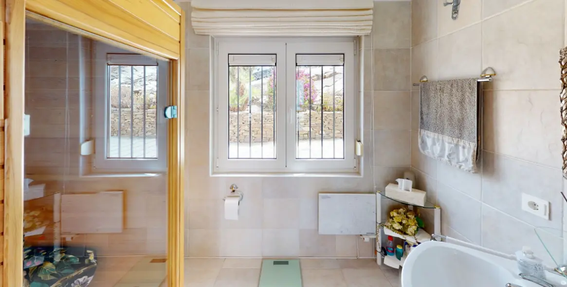 Venta de villa independiente en Costa del Sol East 10