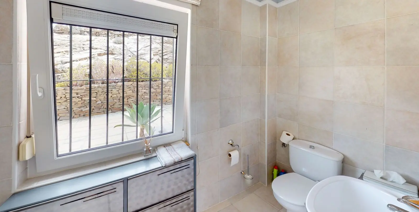Venta de villa independiente en Sayalonga 8