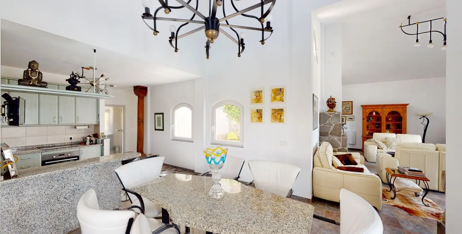 Venta de villa independiente en Sayalonga 14