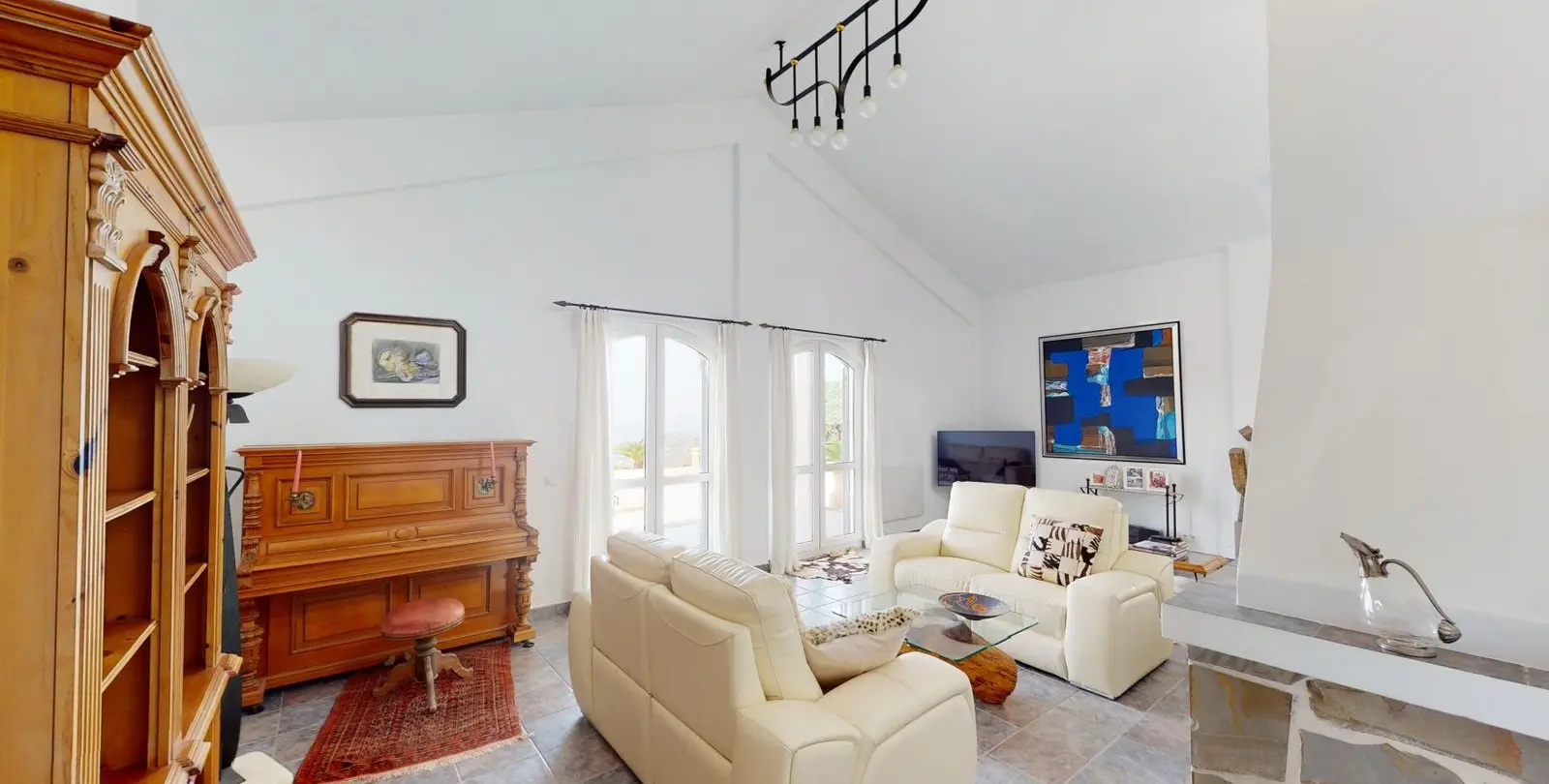 Venta de villa independiente en Sayalonga 17