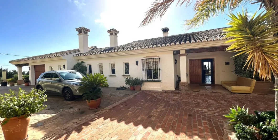 Venta de villa independiente en Mijas 2