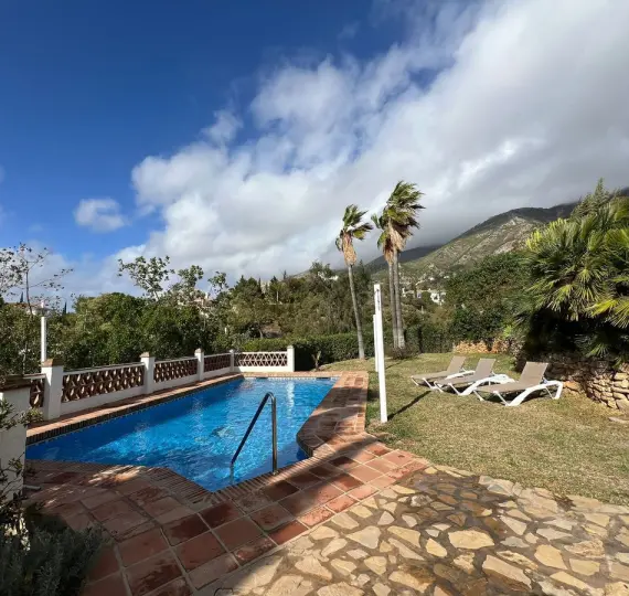 Sale of detached villa in Mijas