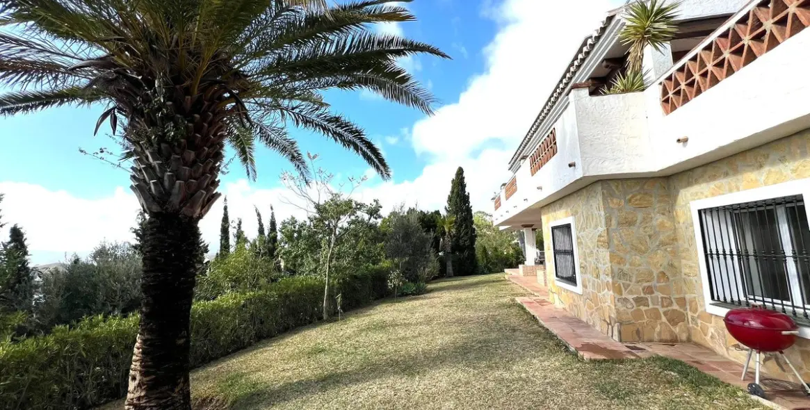 Venta de villa independiente en Mijas 44