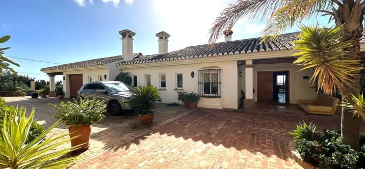 Venta de villa independiente en Mijas 0