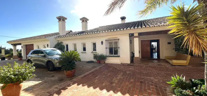 Venta de villa independiente en Mijas 1