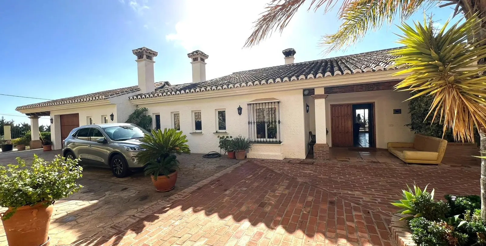 Sale of detached villa in Mijas 2