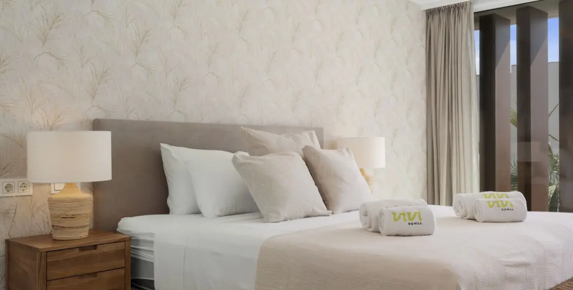 Продажа апартаментов на среднем этаже в Estepona 20