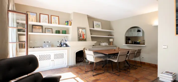 Sale of townhouse in The Golden Mile 4