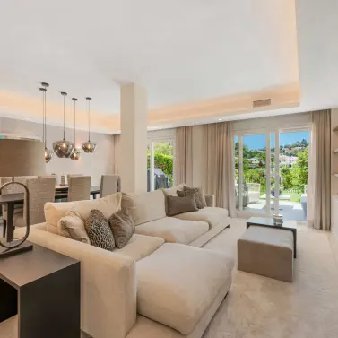 Sale of townhouse in La Quinta