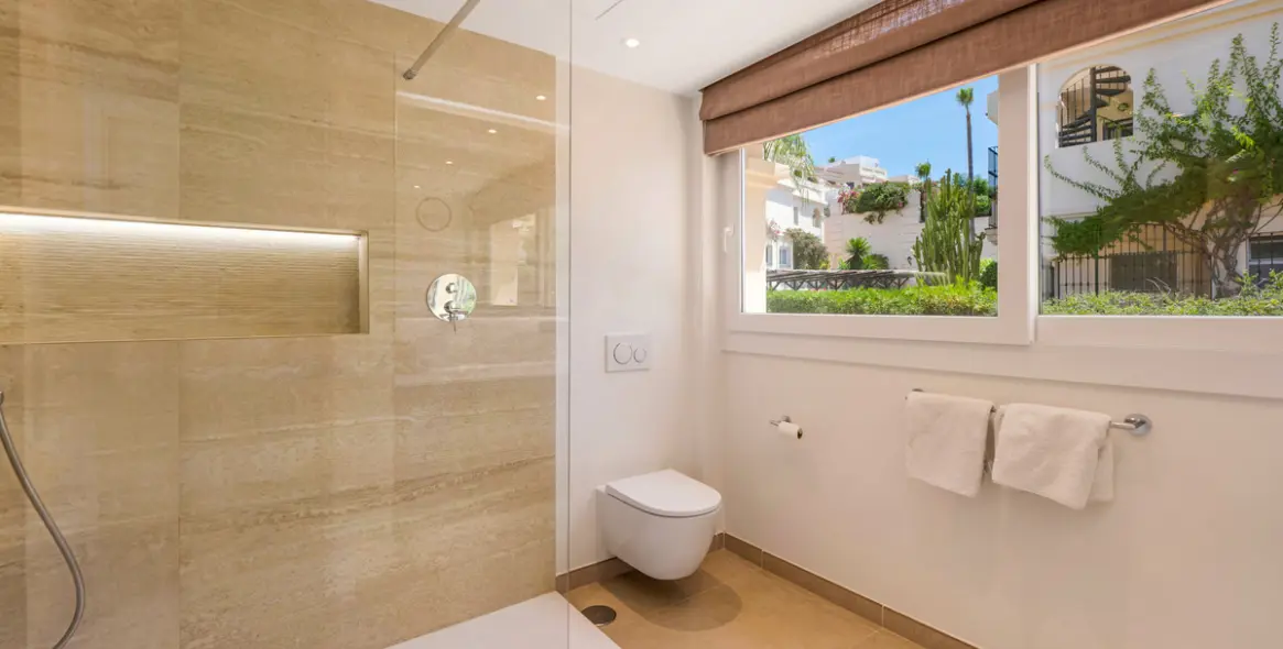 Sale of townhouse in La Quinta 20