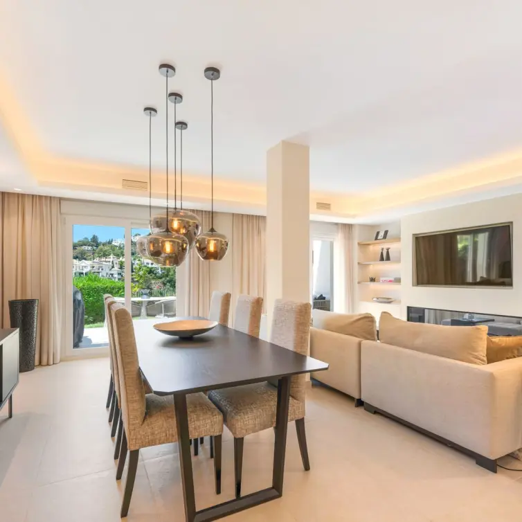 Sale of townhouse in La Quinta