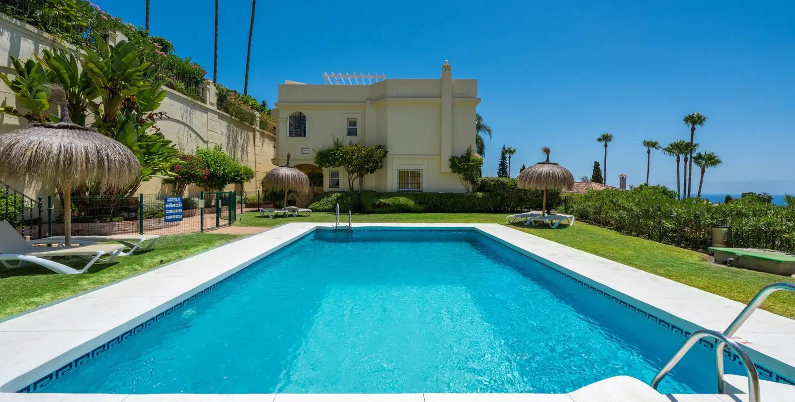 Sale of townhouse in La Quinta 29